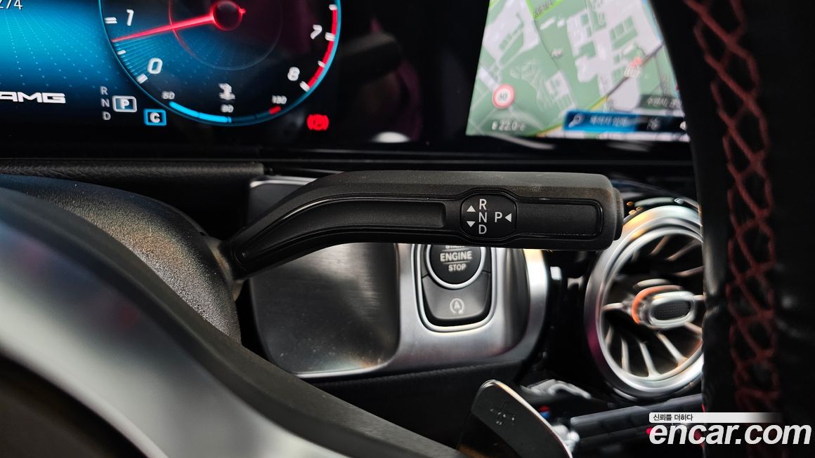 Mercedes-Benz GLB-Class 2021