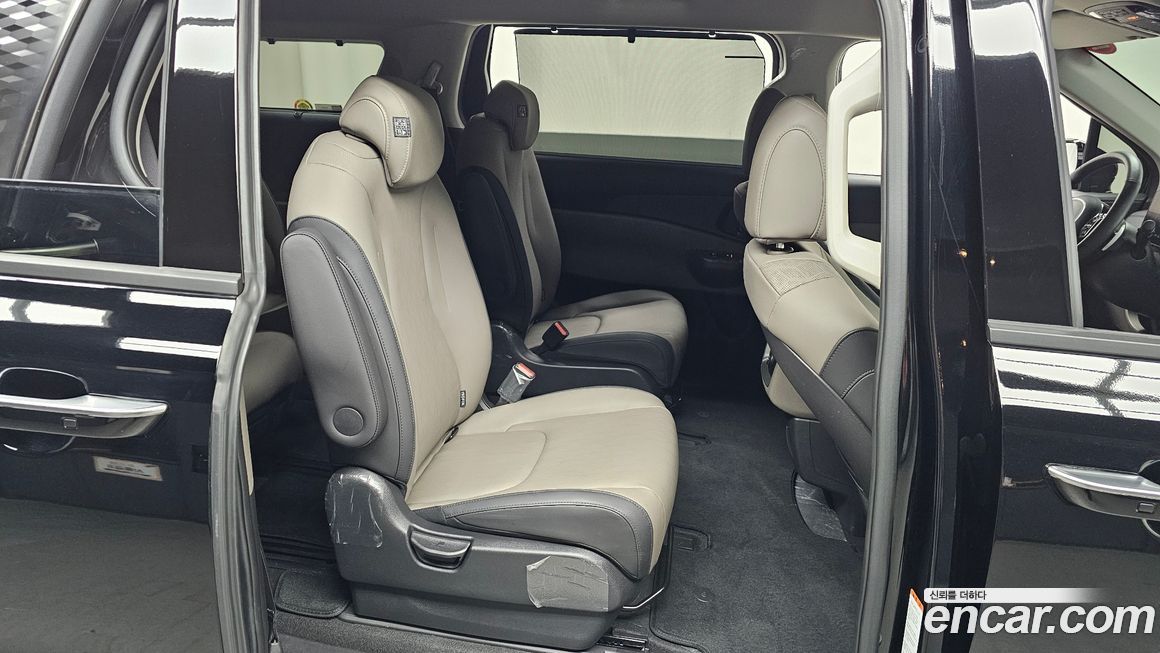 Kia Canival 2024