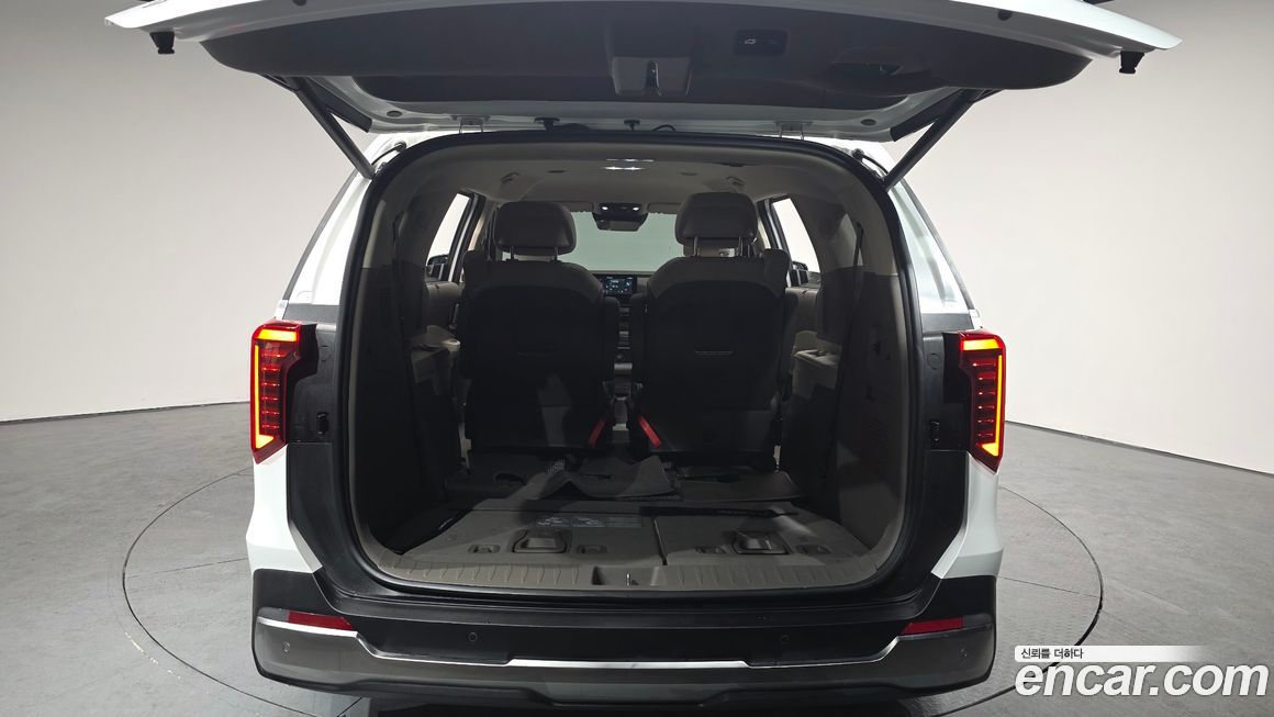Kia Canival 2025