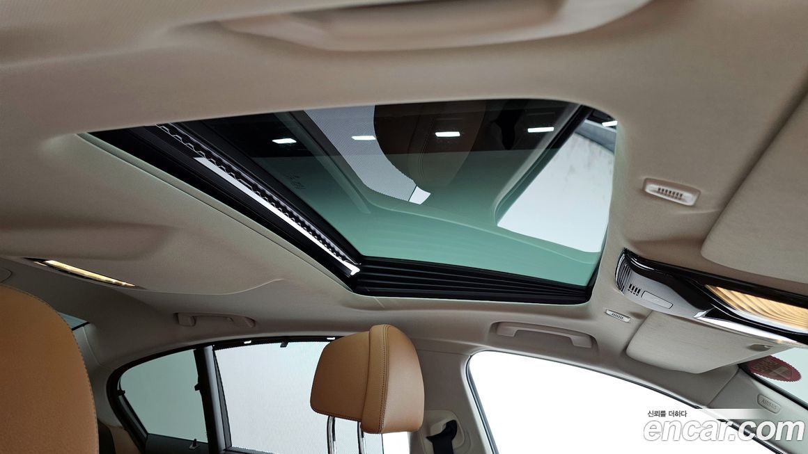 BMW 5-Series 2022