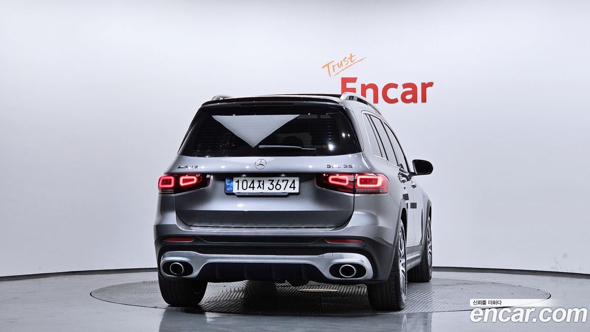 Mercedes-Benz GLB-Class 2021