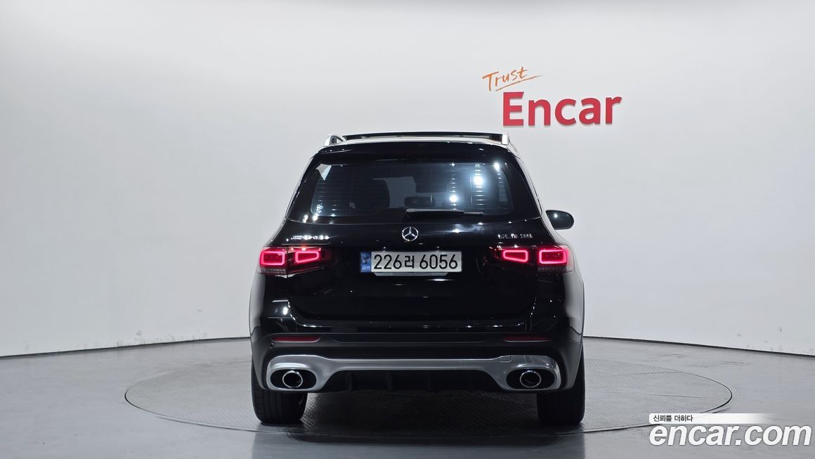 Mercedes-Benz GLB-Class 2022