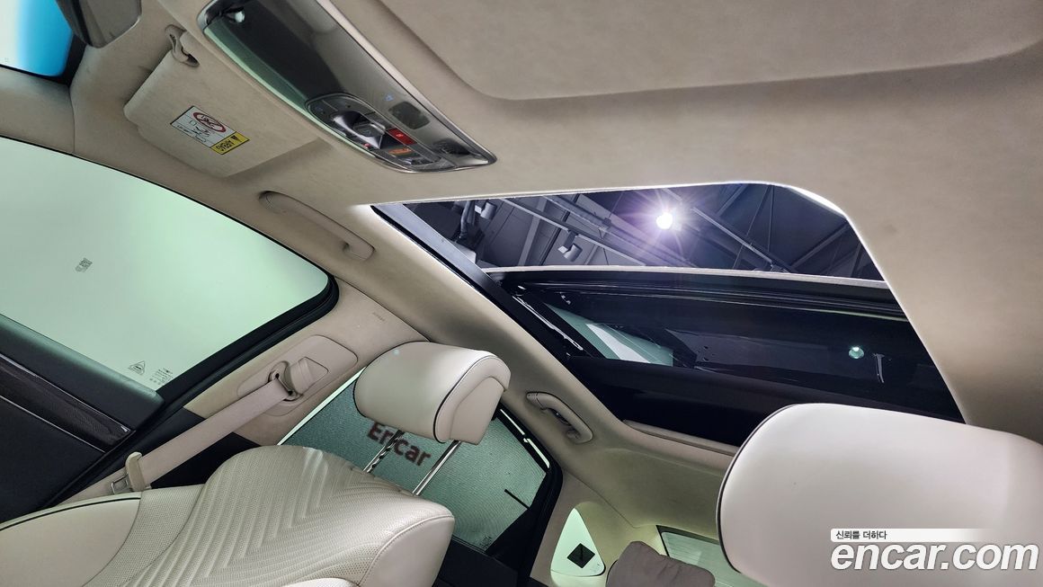Genesis G80 2023