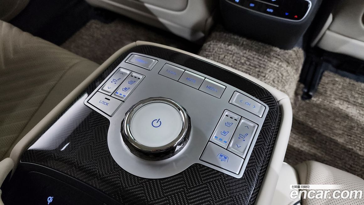 Genesis G80 2023