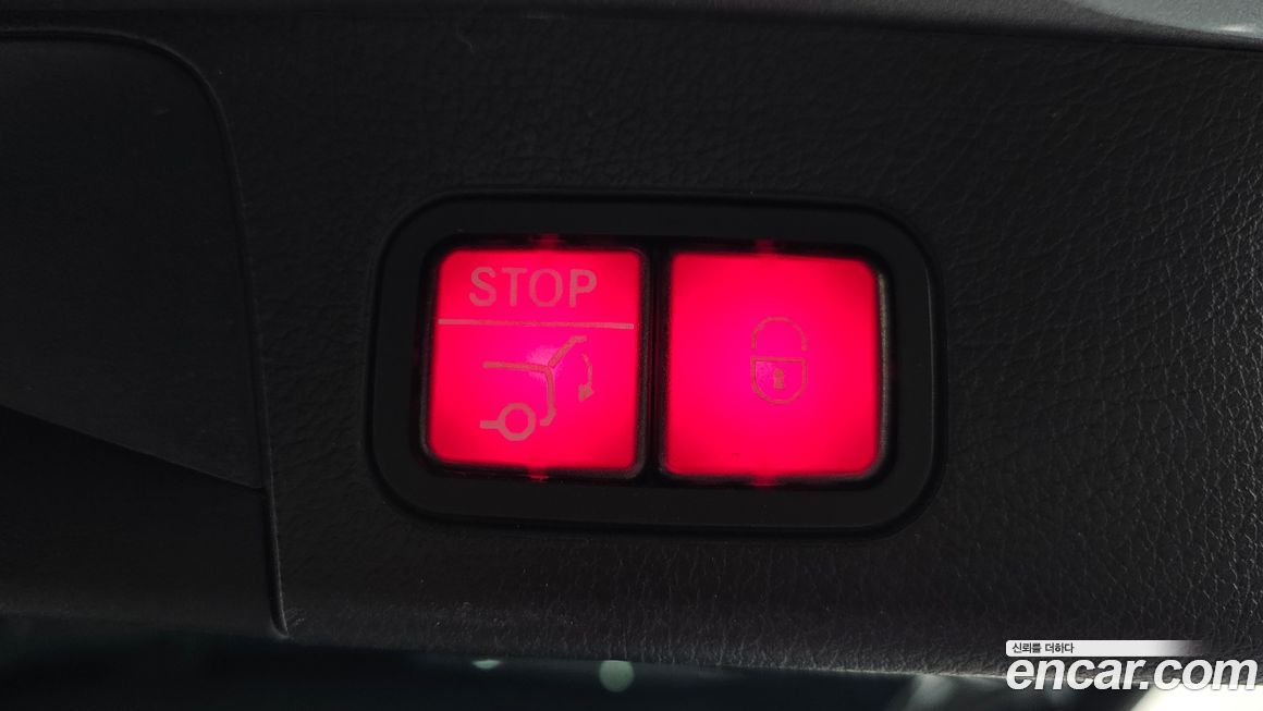 Mercedes-Benz GLB-Class 2021