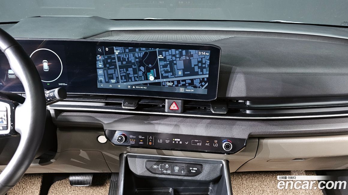 Kia Canival 2024