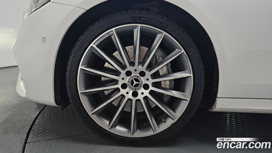 Mercedes-Benz E-Class 2020