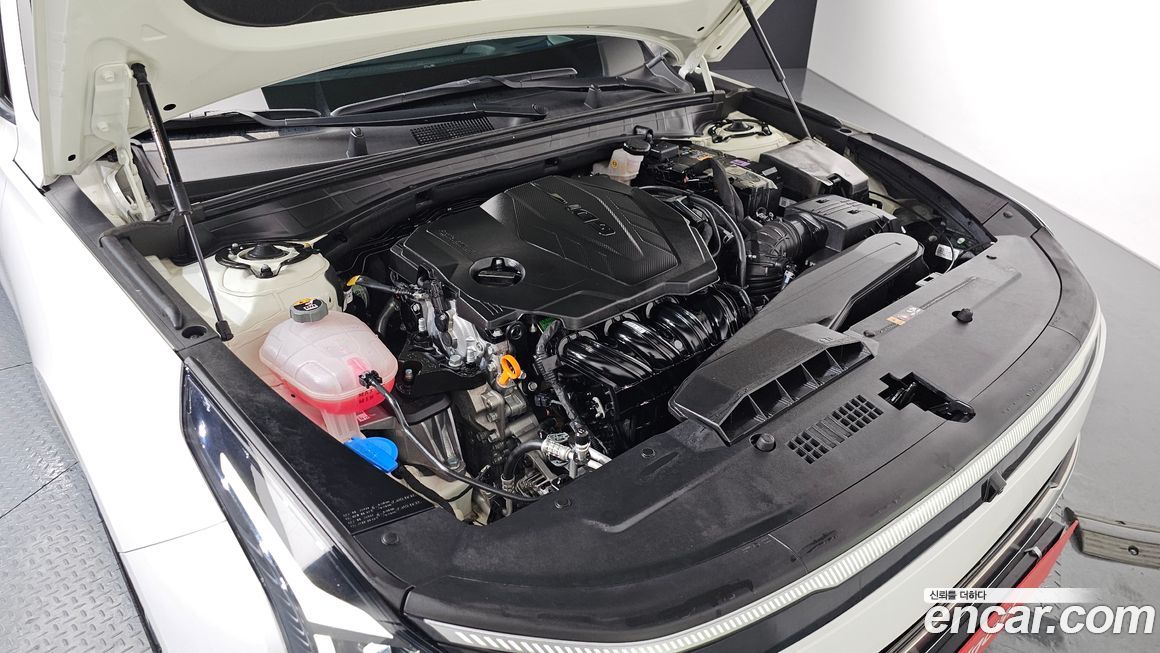 Kia K8 2025