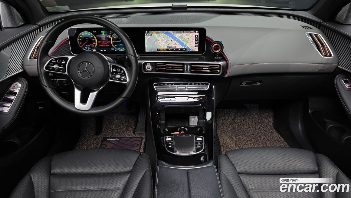 Mercedes-Benz EQC 2020