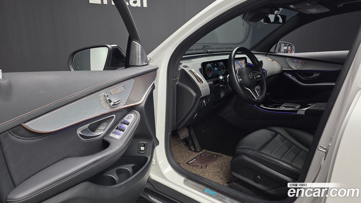 Mercedes-Benz EQC 2020