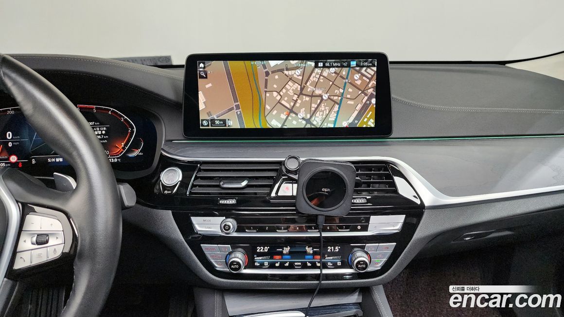 BMW Gran Turismo 2021