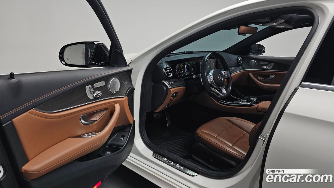 Mercedes-Benz E-Class 2020