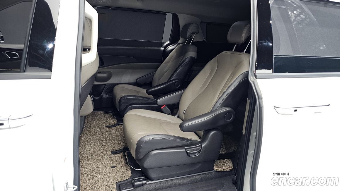 Kia Canival 2024
