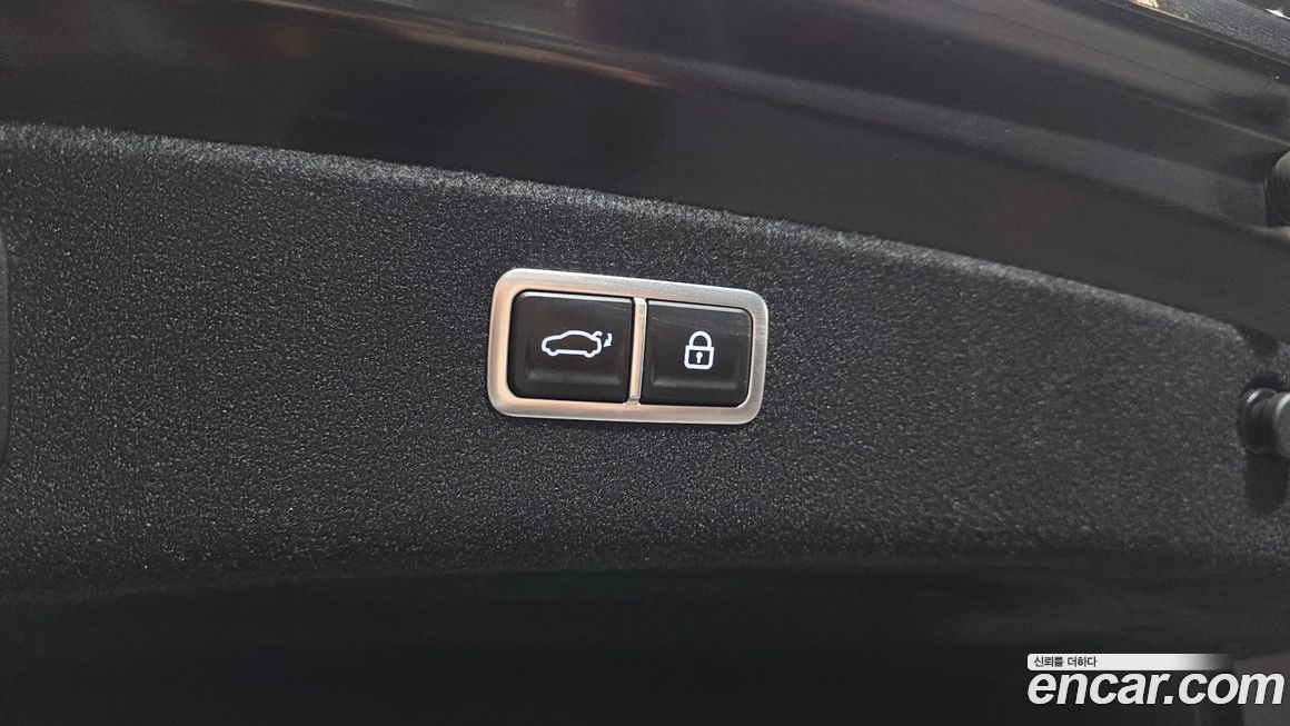 Genesis G80 2023