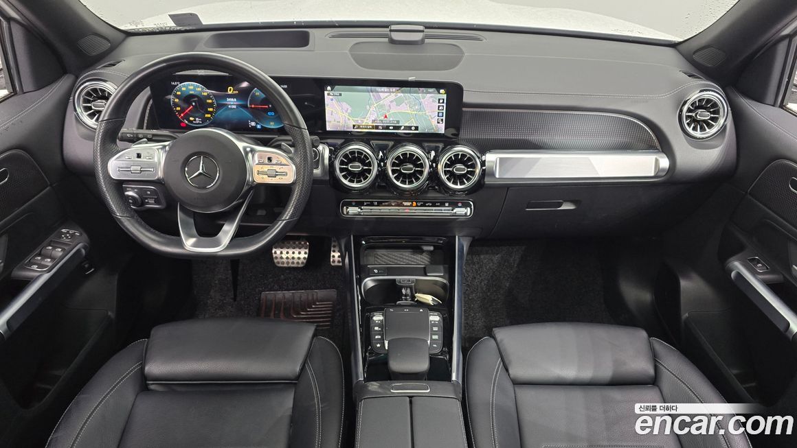 Mercedes-Benz EQB 2023