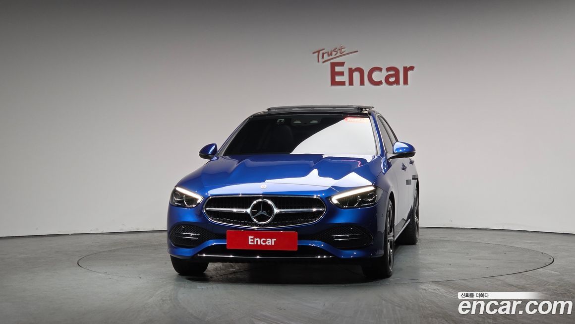 Mercedes-Benz C-Class 2023