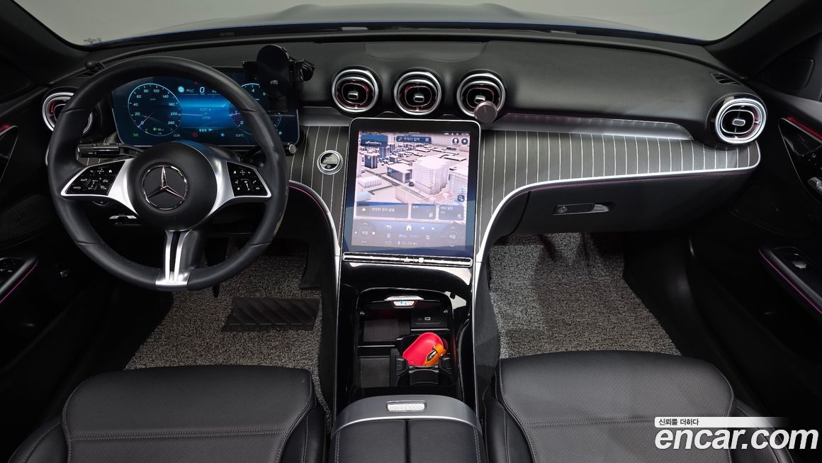 Mercedes-Benz C-Class 2023