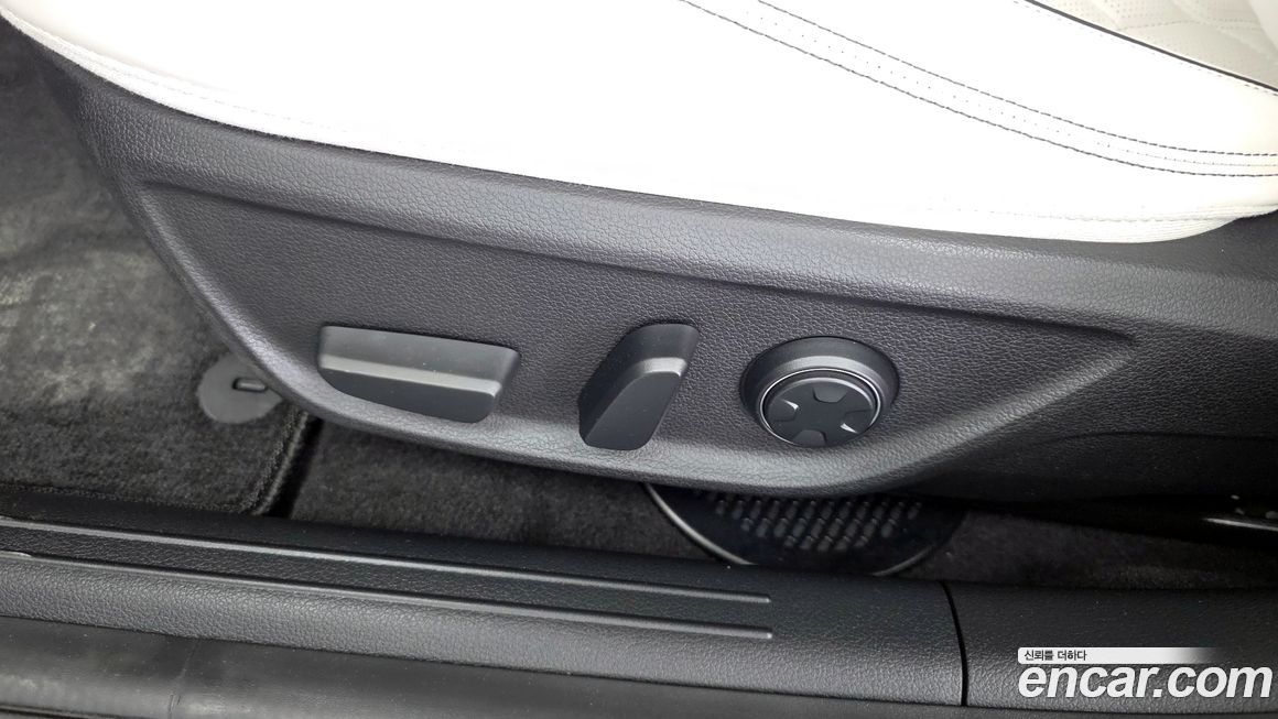 Genesis G70 2024