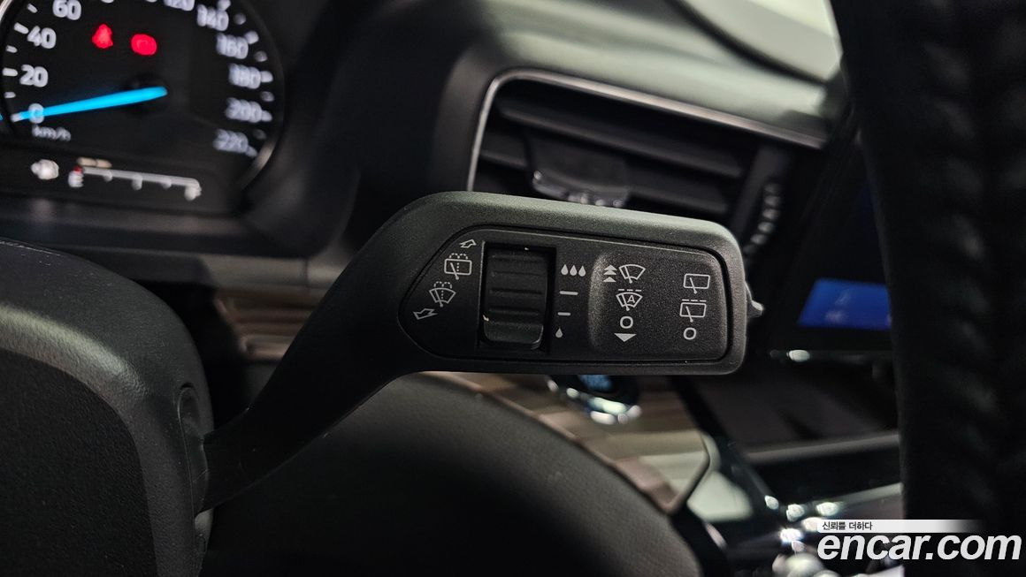 Ford Explorer 2023