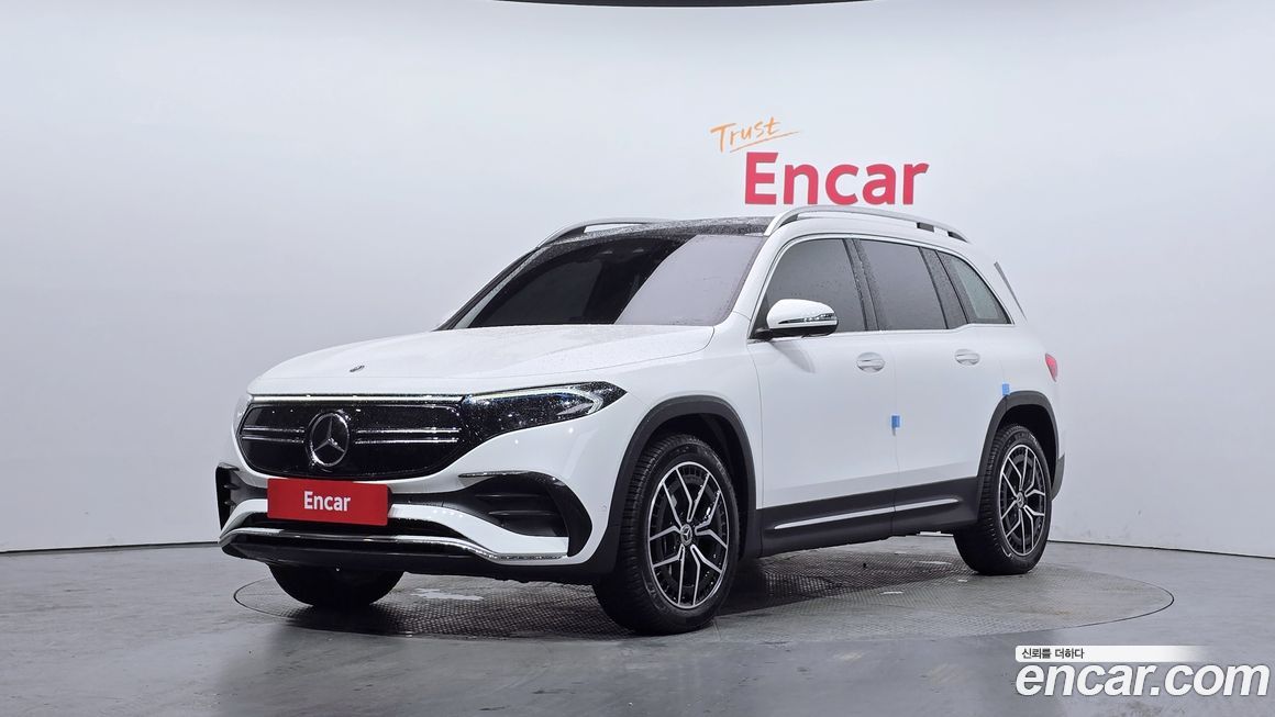 Mercedes-Benz EQB 2023