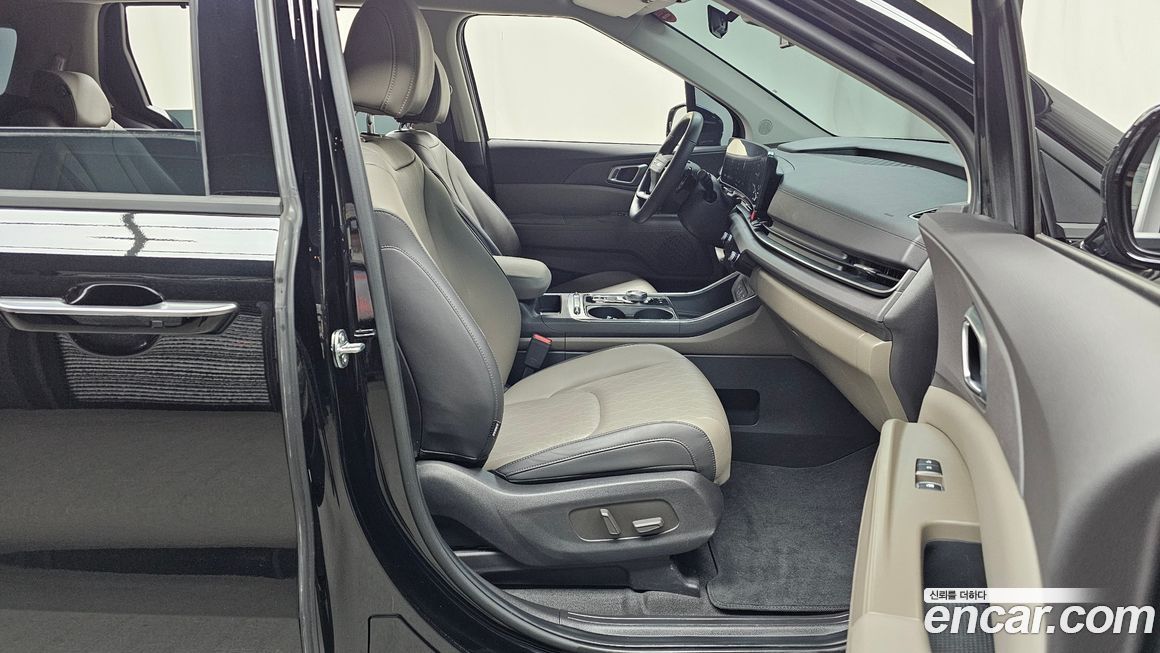 Kia Canival 2025