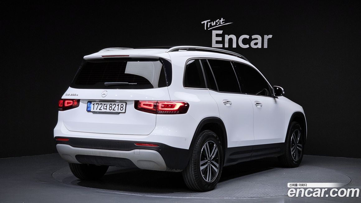 Mercedes-Benz GLB-Class 2021