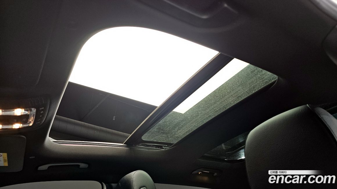 Mercedes-Benz GLB-Class 2021