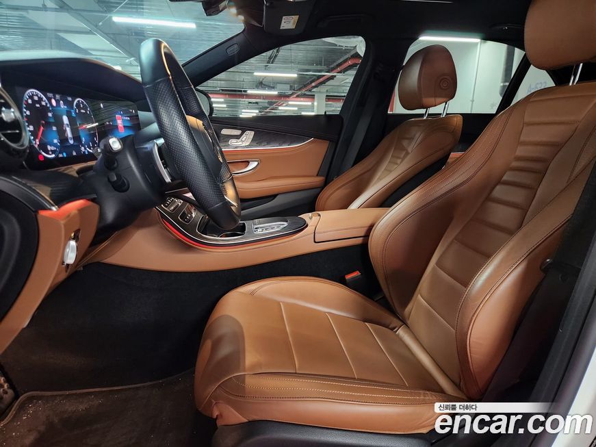 Mercedes-Benz E-Class 2021