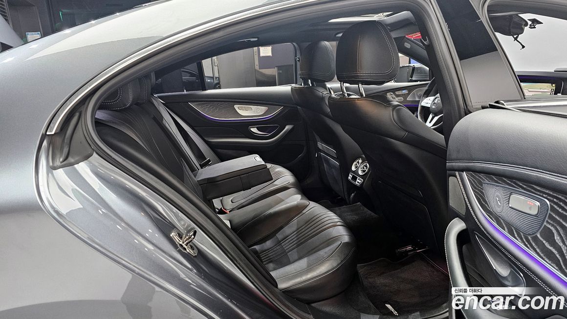 Mercedes-Benz CLS-Class 2021
