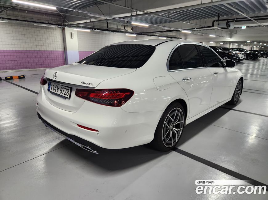 Mercedes-Benz E-Class 2021