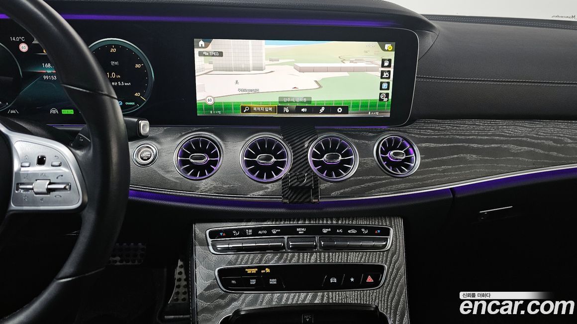 Mercedes-Benz CLS-Class 2021