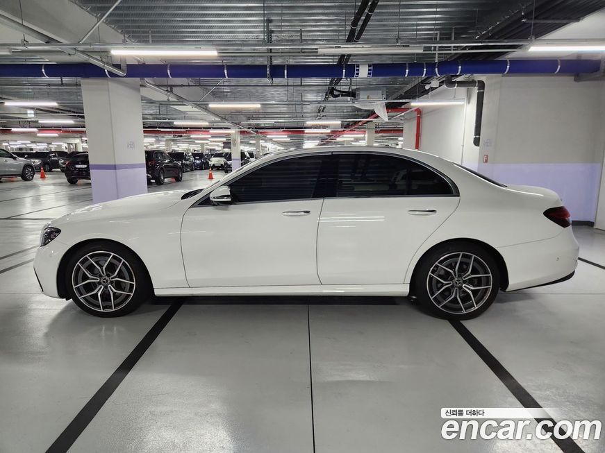 Mercedes-Benz E-Class 2021