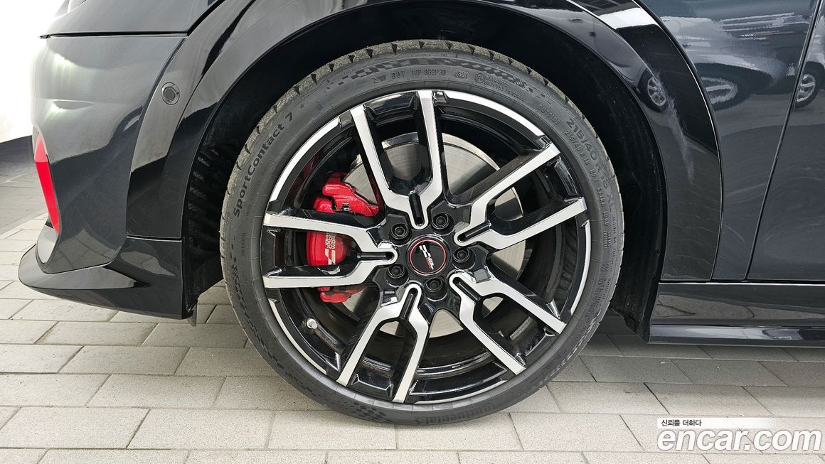 Mini Cooper Convertible 2025