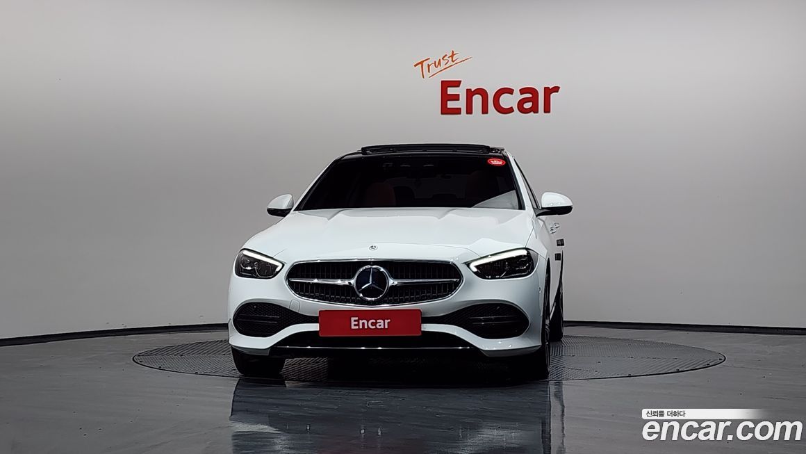 Mercedes-Benz C-Class 2023