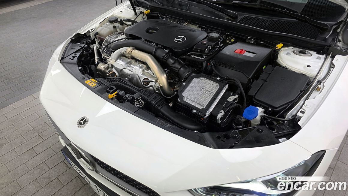 Mercedes-Benz CLA-Class 2025