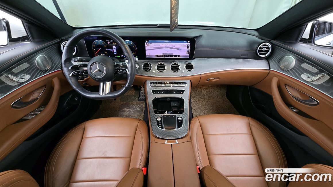 Mercedes-Benz E-Class 2021