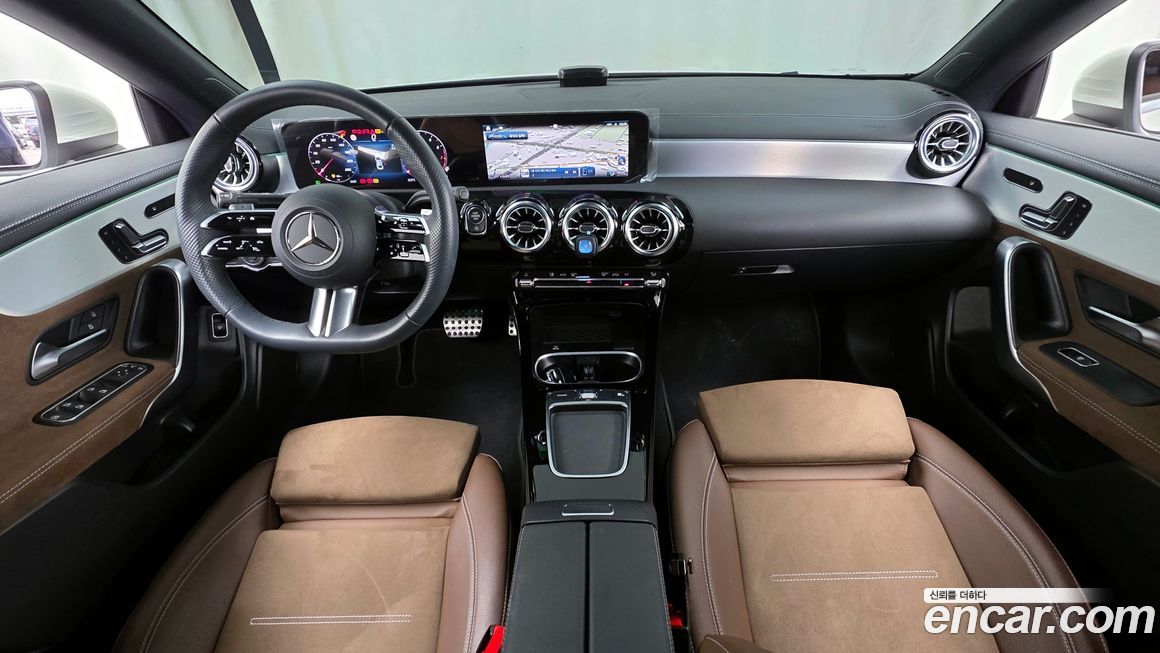 Mercedes-Benz CLA-Class 2025