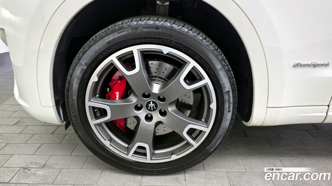 Maserati Levante 2020