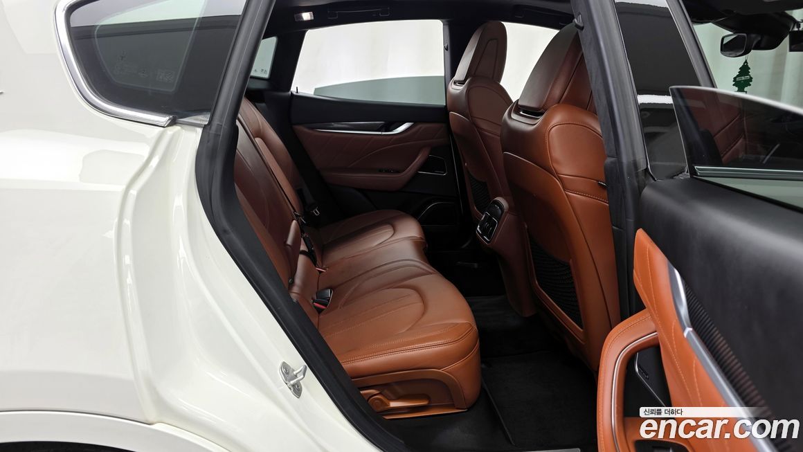 Maserati Levante 2020