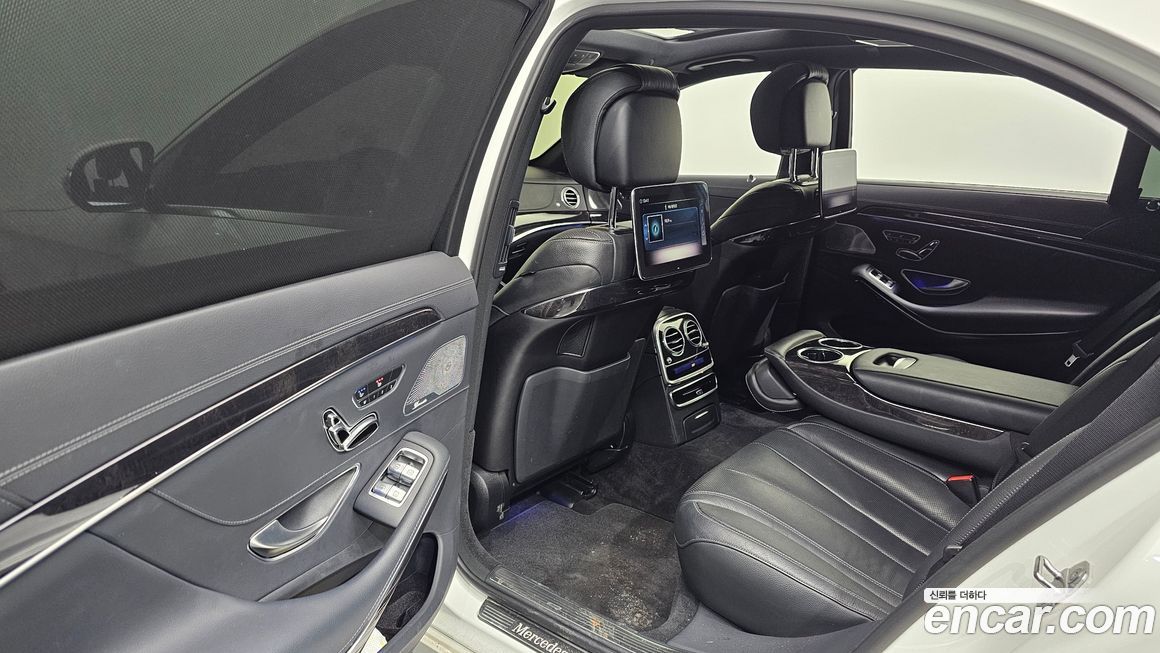 Mercedes-Benz S-Class 2019