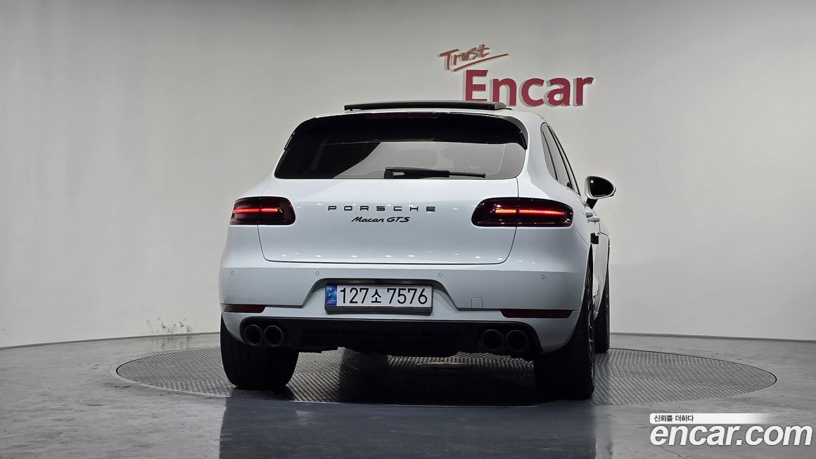 Porsche Macan 2017