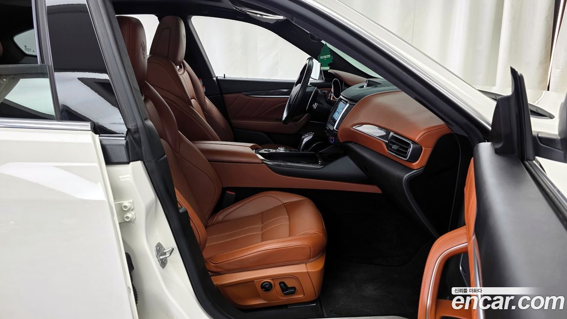 Maserati Levante 2020