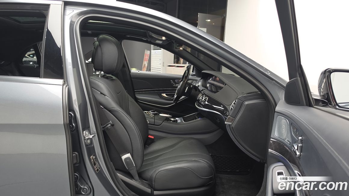 Mercedes-Benz S-Class 2019