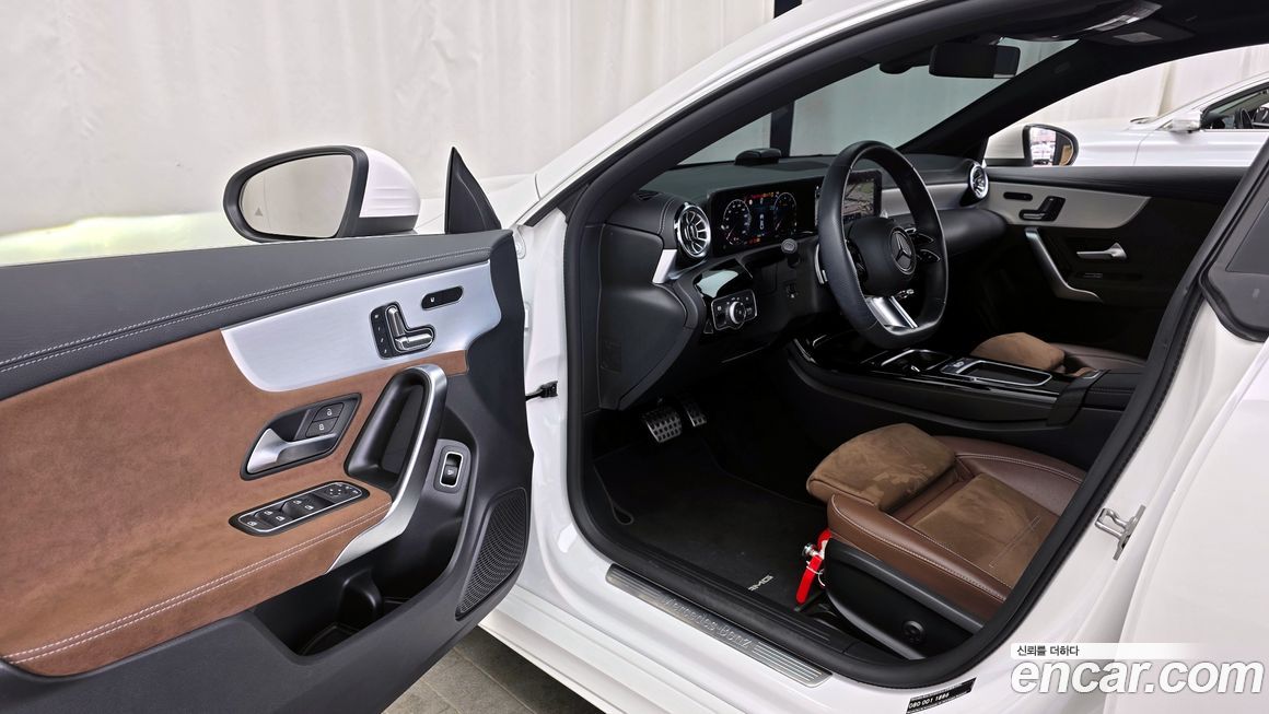 Mercedes-Benz CLA-Class 2025