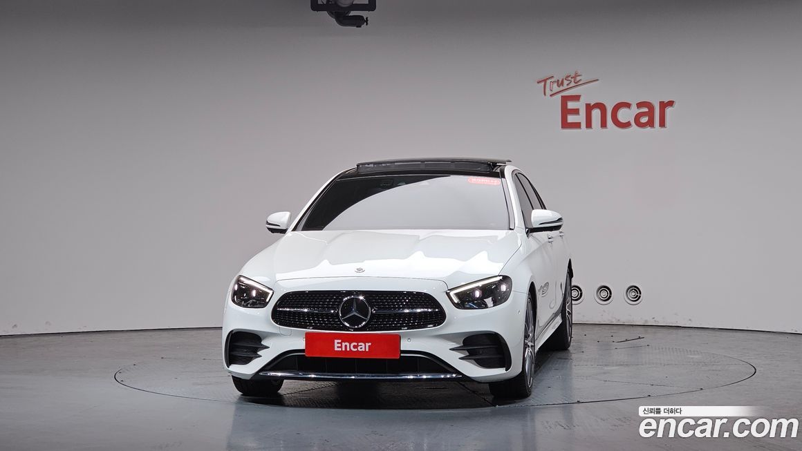 Mercedes-Benz E-Class 2021