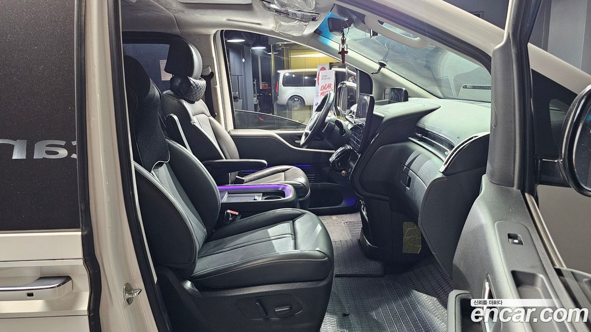 Hyundai Staria 2024