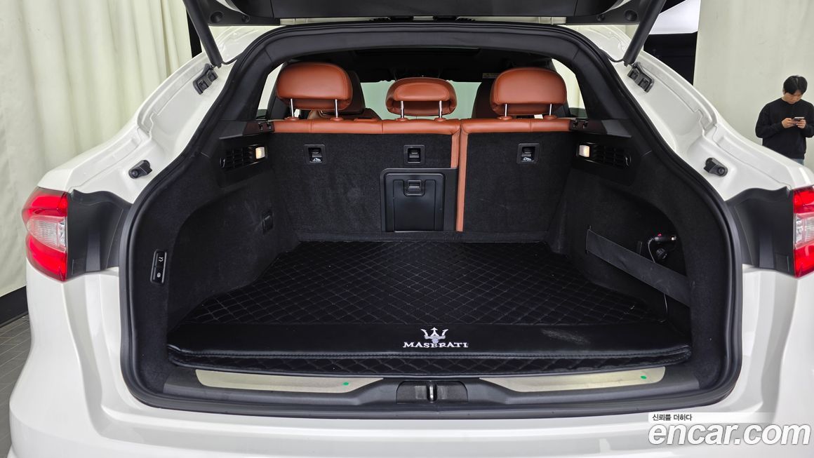 Maserati Levante 2020