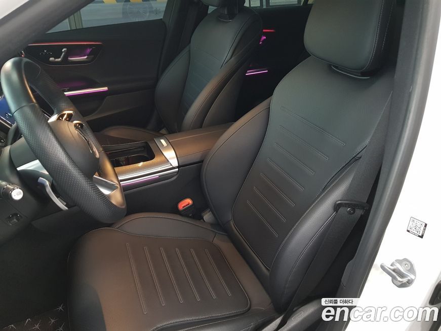 Mercedes-Benz C-Class 2023