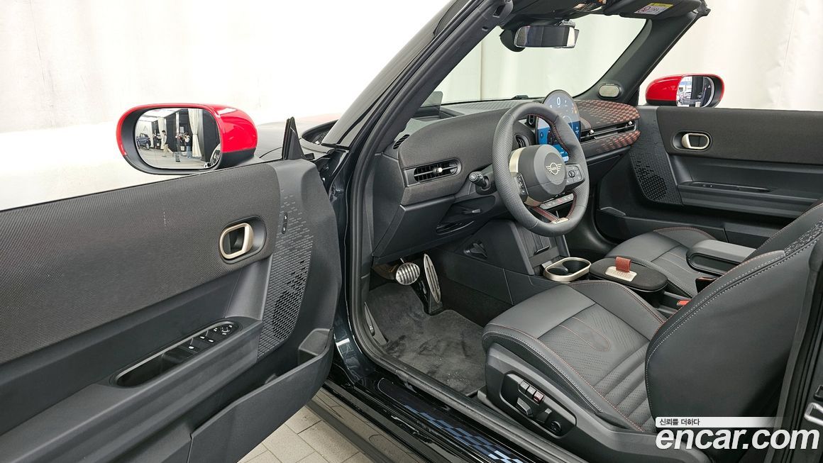 Mini Cooper Convertible 2025