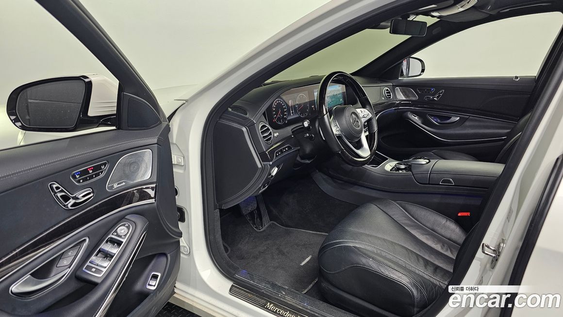 Mercedes-Benz S-Class 2019